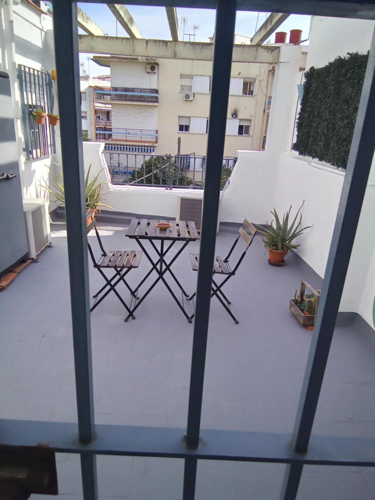 Atico Centrico Nervion Apartment Севиля Екстериор снимка